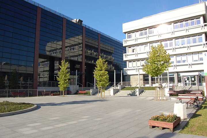 Wydział Inżynierii Materiałowej i Ceramiki AGH